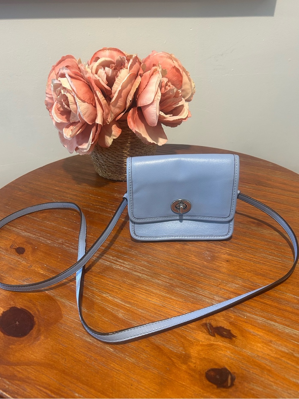 COACH Mini Leather Turn-Lock Crossbody Purse